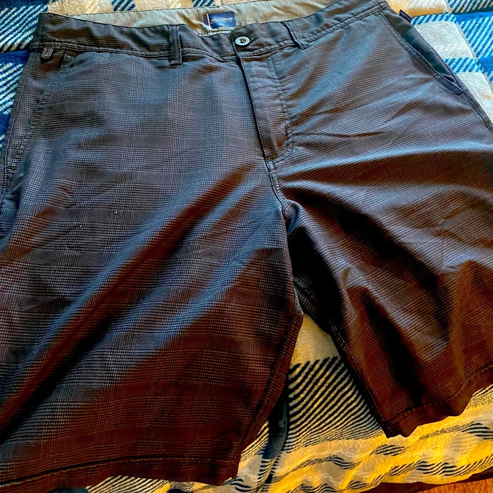 Ben O’Neill board shorts collection. Gray. Size medium